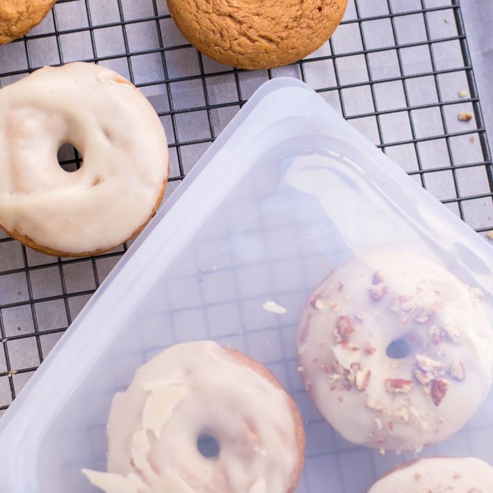 A Gluten-Free Pumpkin Donut Recipe That's Actually Good For You (We Swear)