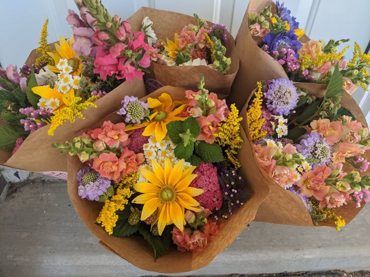 Curated Garden Bundle - Clementine Home Floral Gift
