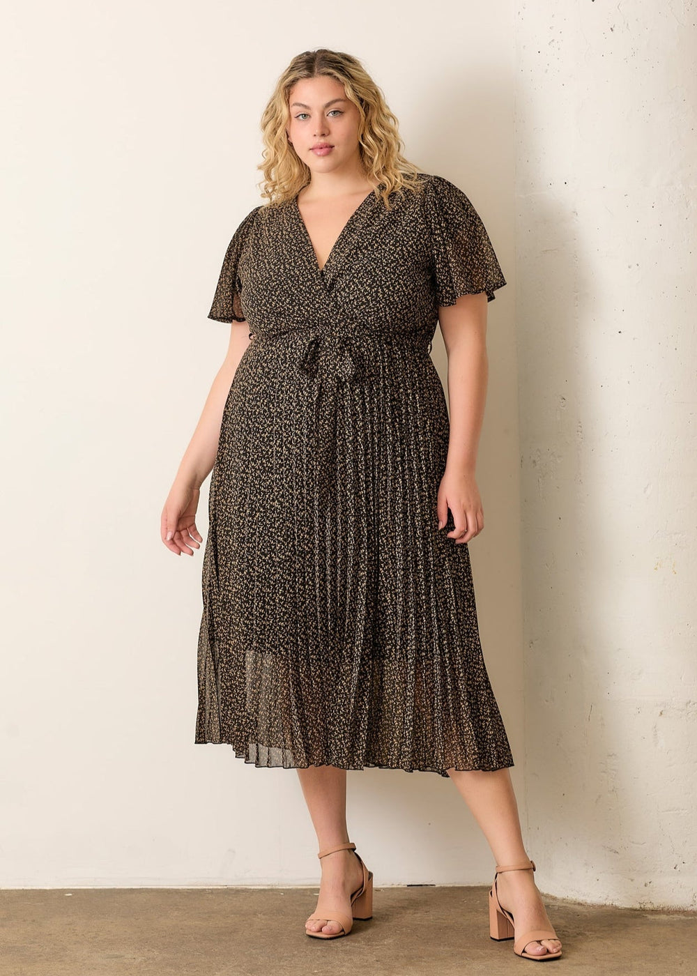 Garten Pleated Skirt Dress - Clementine Home Floral Gift