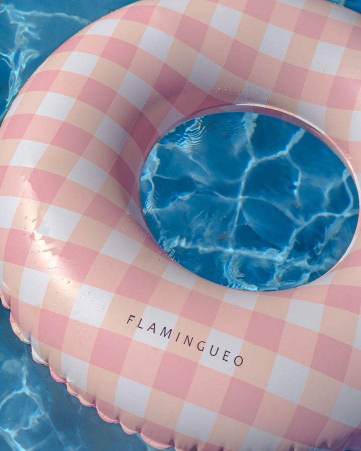 Hampton Beach Float - Pink - Clementine Home Floral Gift