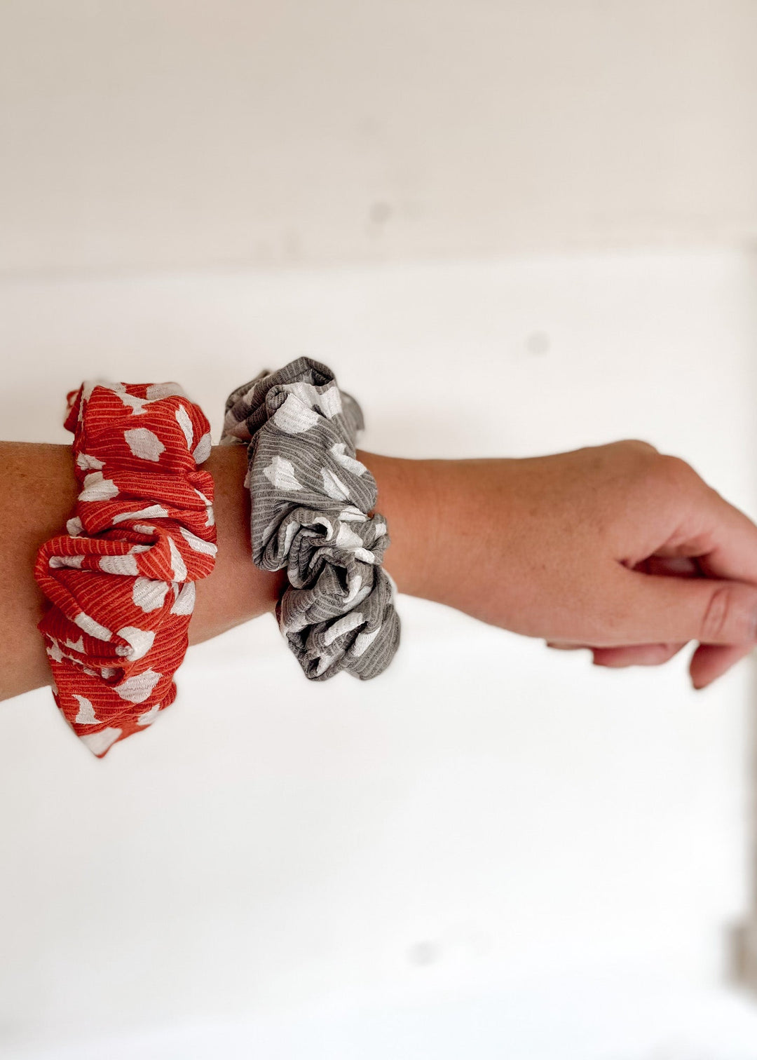 Polka Dot Scrunchie - Clementine Home Floral Gift