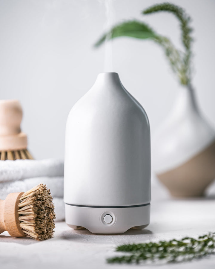 White Ceramic Glass Diffuser - Clementine Home Floral Gift