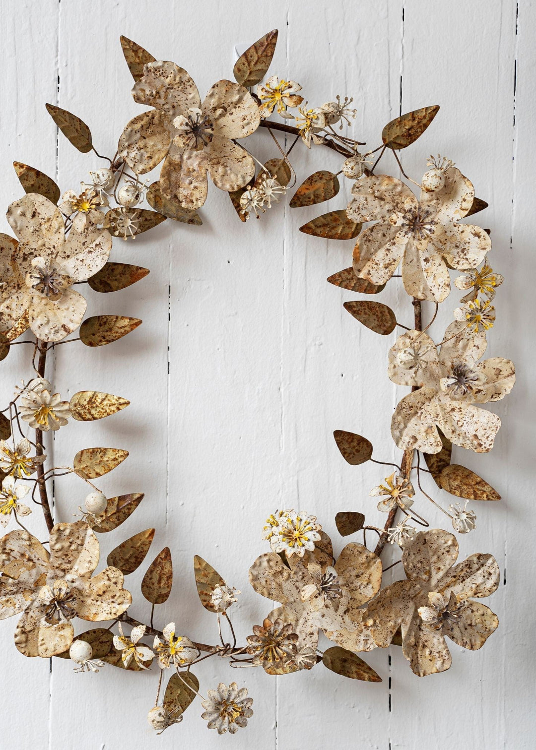 Bloom Oval Wreath - Clementine Home Floral Gift
