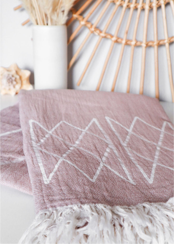 THE MAMAS FOR MAMAS TOWEL - Clementine Home Floral Gift
