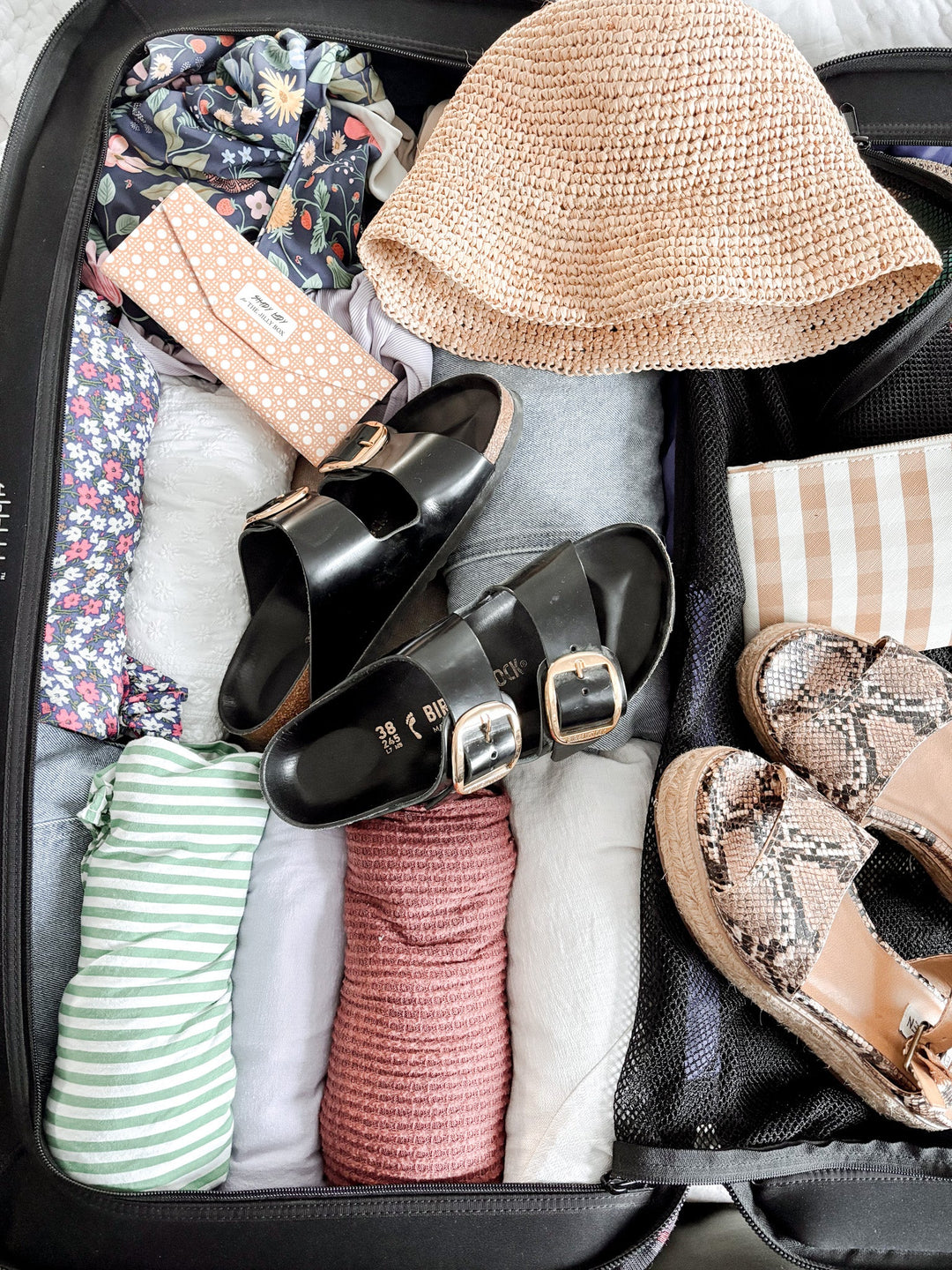 Effortless Packing for Your Next Getaway: Palm Springs Edition