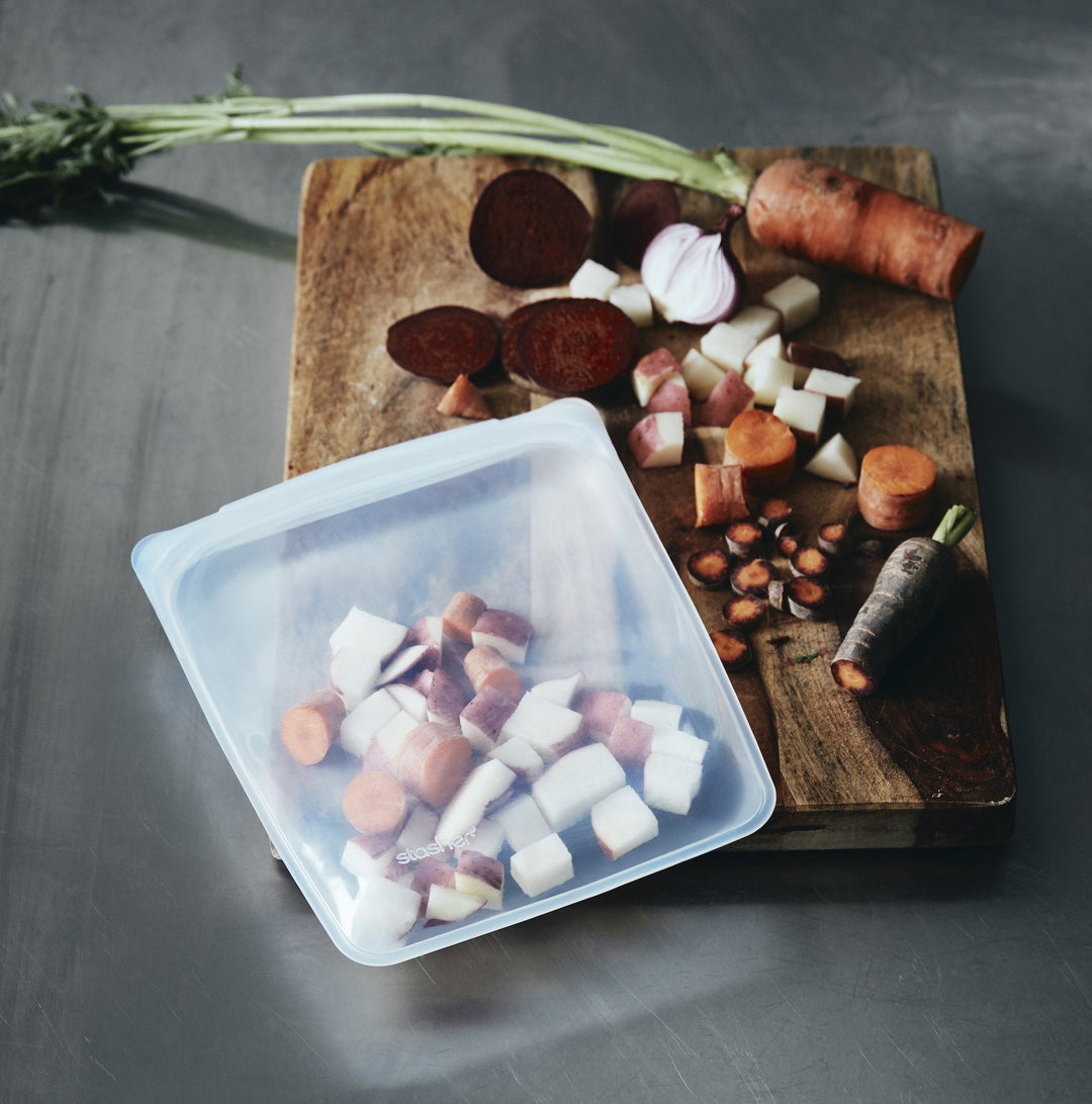 How to Steam Your Vegetables in a Stasher Bag - Clementine Home Floral Gift