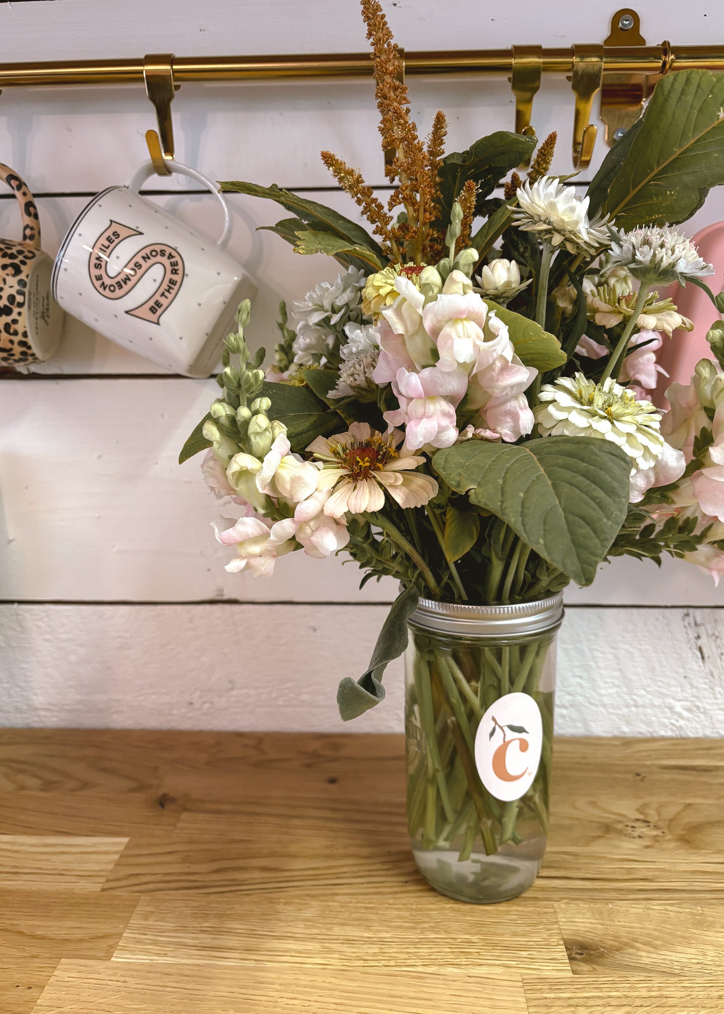 Monday Mason Jar Bouquet