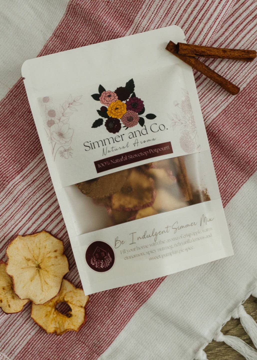 Be Indulgent Simmer Pot Mix – Cozy Apple Vanilla Spice - Clementine Home Floral Gift