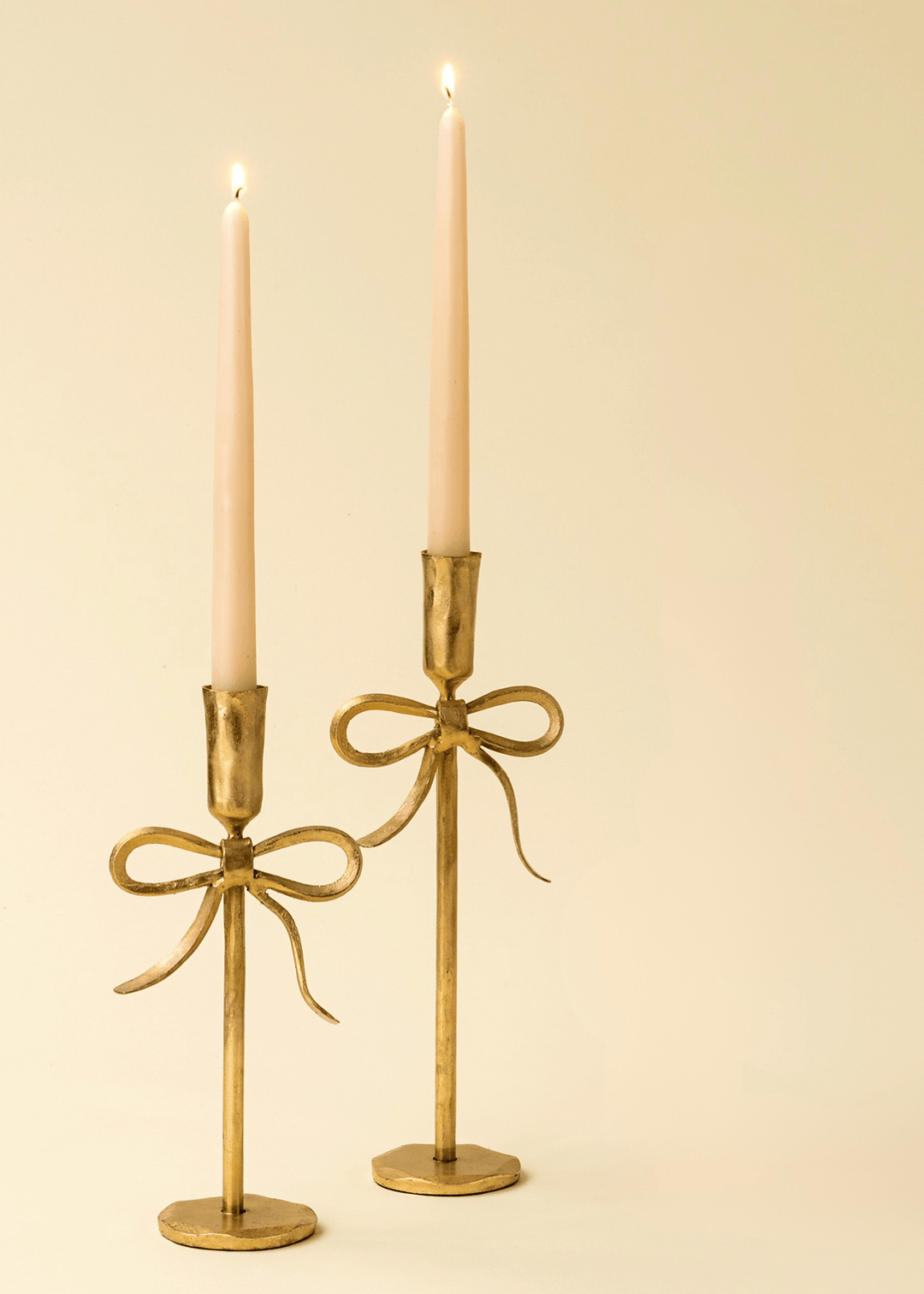 Bow Forged Candlestick, Set of 2 – Gold - Clementine Home Floral Gift