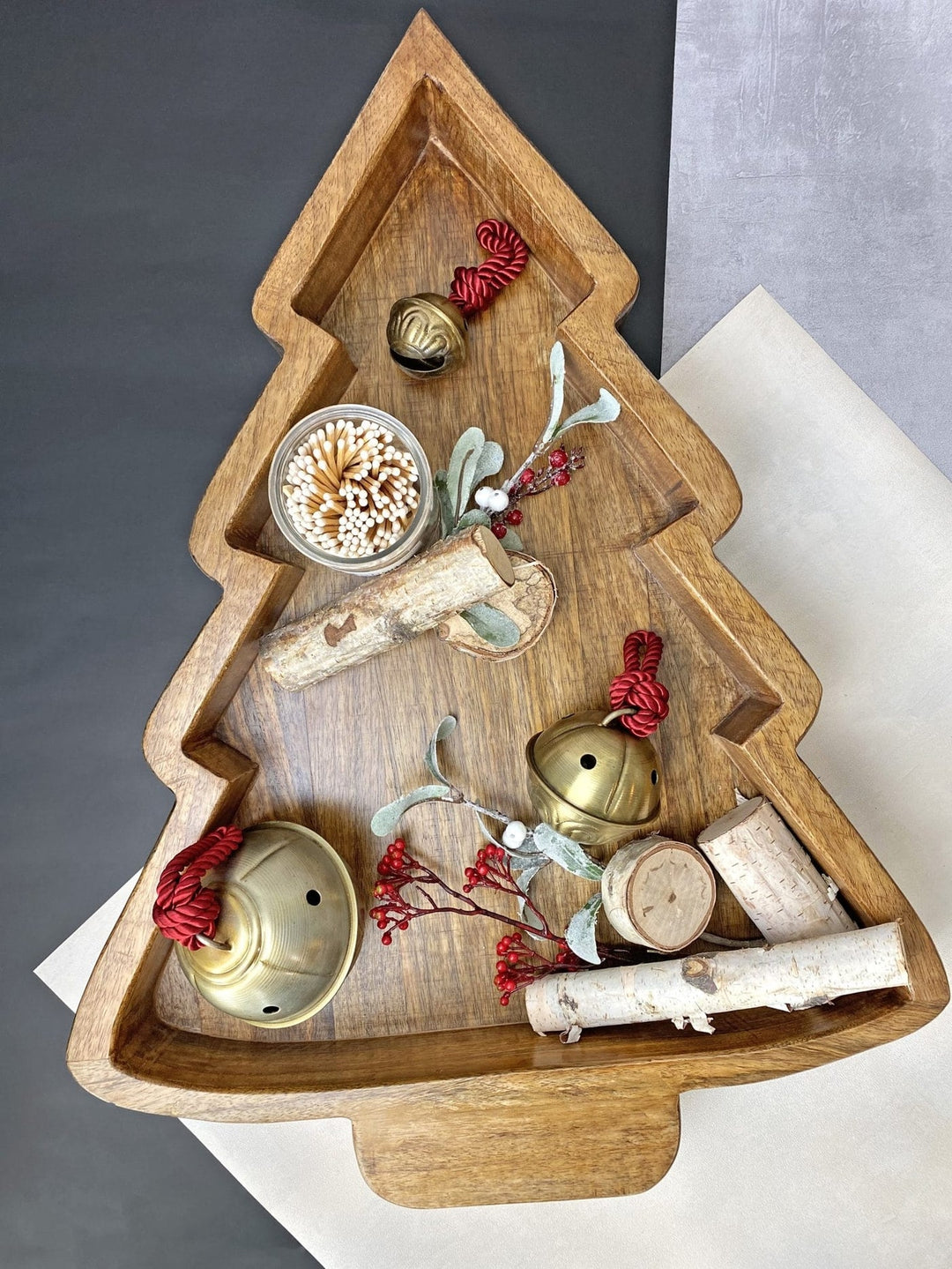 Christmas Tree Dough Bowl – Natural Wood (Box 2 - Day 23 : Advent 2025) - Clementine Home Floral Gift
