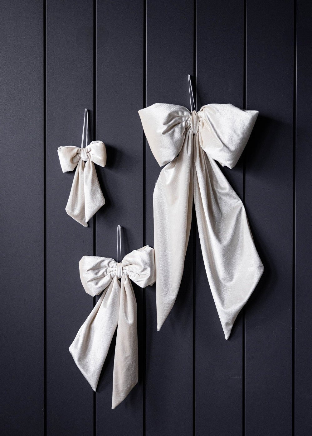 Cream Velvet Bow - Medium - Clementine Home Floral Gift