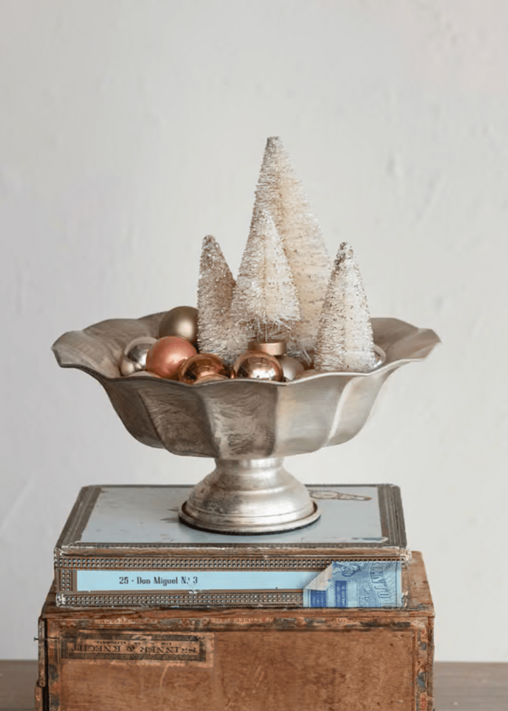 Distressed Ruffled Footed Bowl - Clementine Home Floral Gift