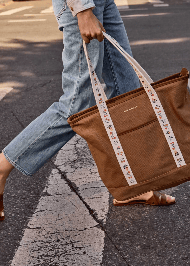 Ditsy Dahlia Canvas Carry All - Clementine Home Floral Gift