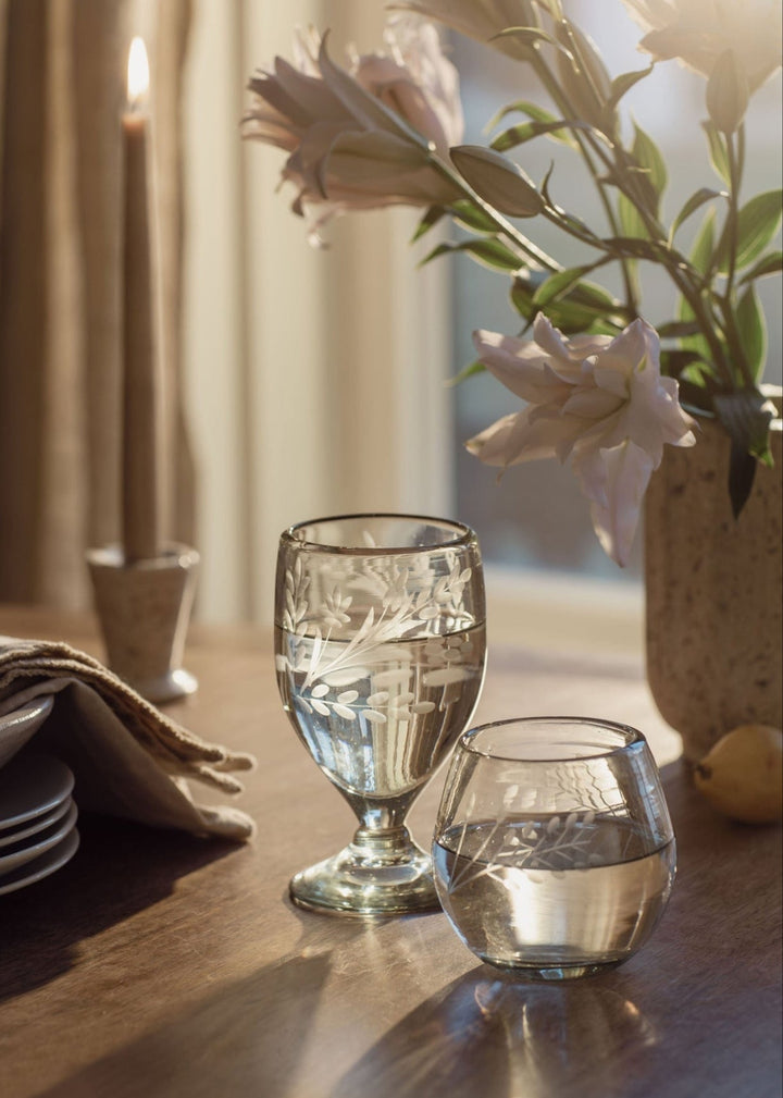 Hand - Etched Lua Glass - Clementine Home Floral Gift