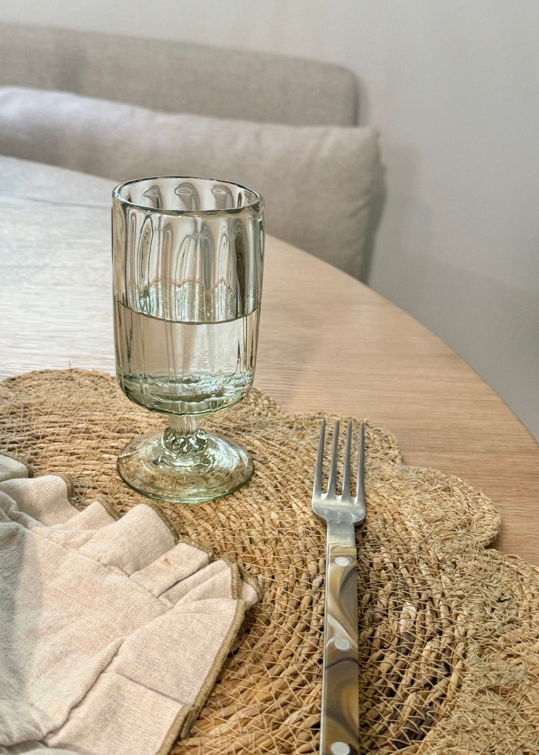 Handblown Camille Wine Glass - Clementine Home Floral Gift