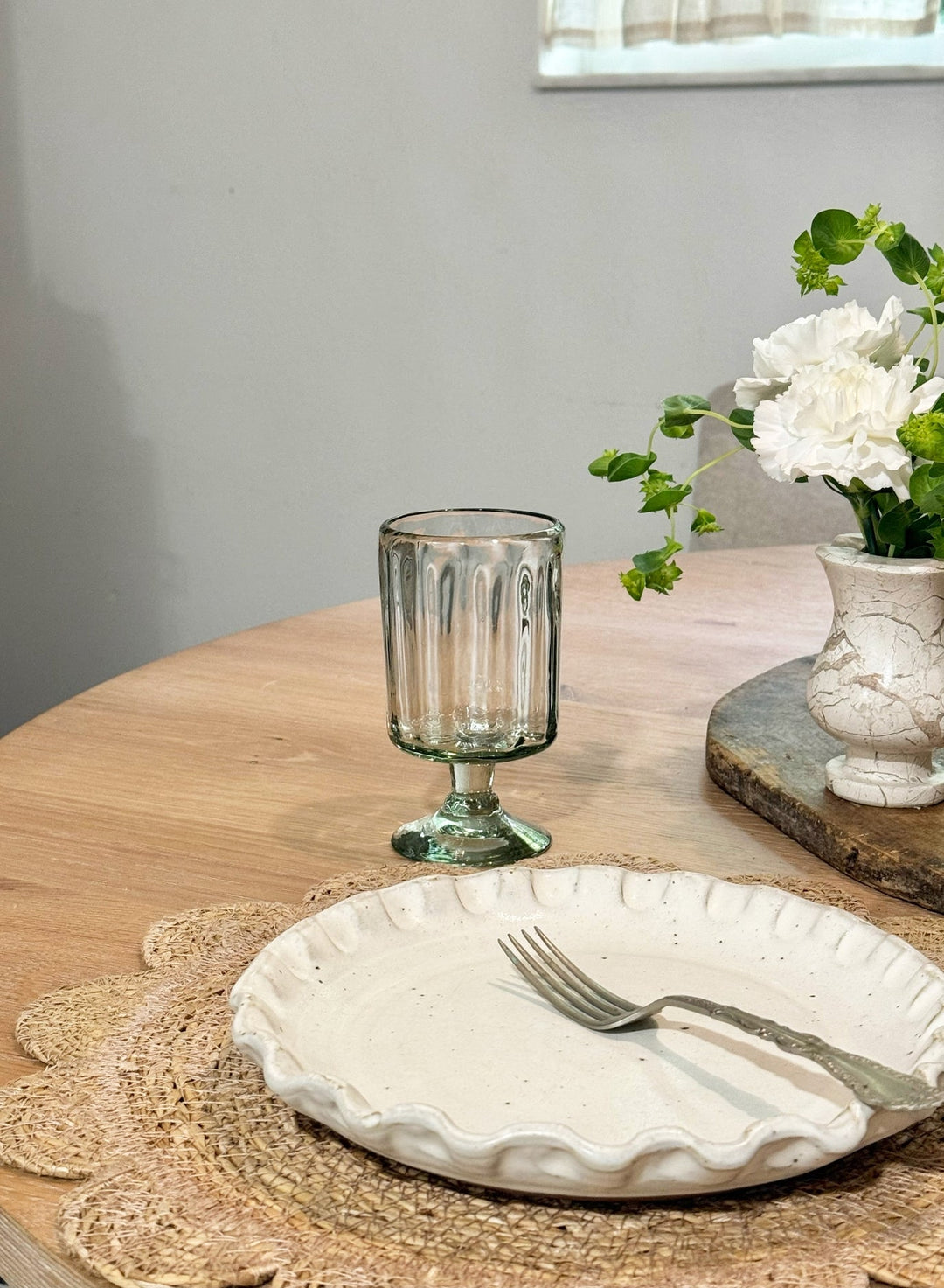 Handblown Camille Wine Glass - Clementine Home Floral Gift