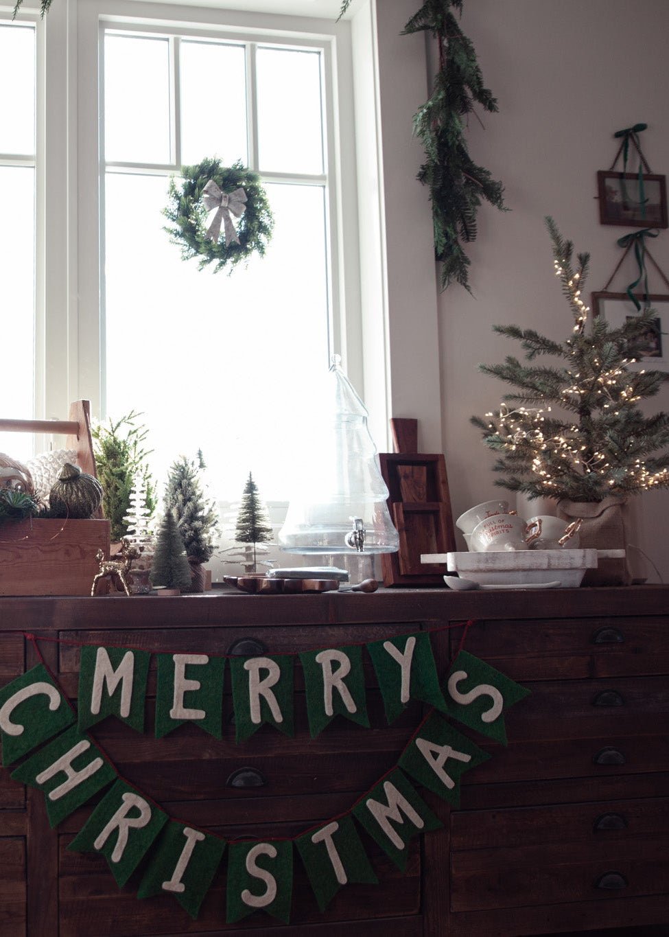 Handmade Wool Felt Banner “Merry Christmas” - Clementine Home Floral Gift