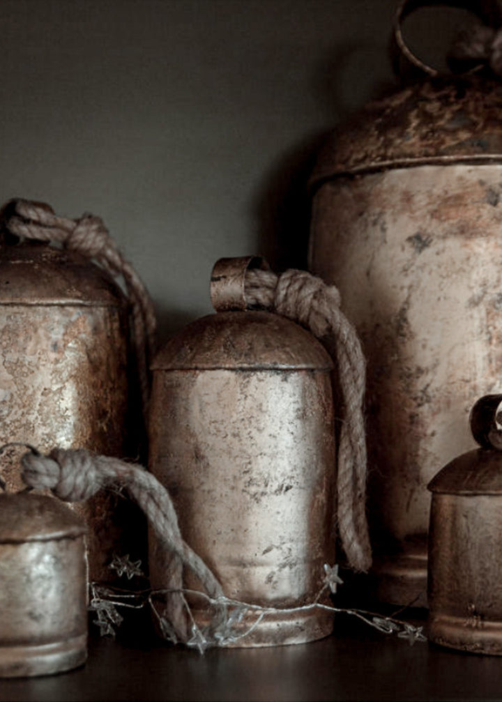 Jumbo Rustic Temple Bells, Set of 3 - Clementine Home Floral Gift