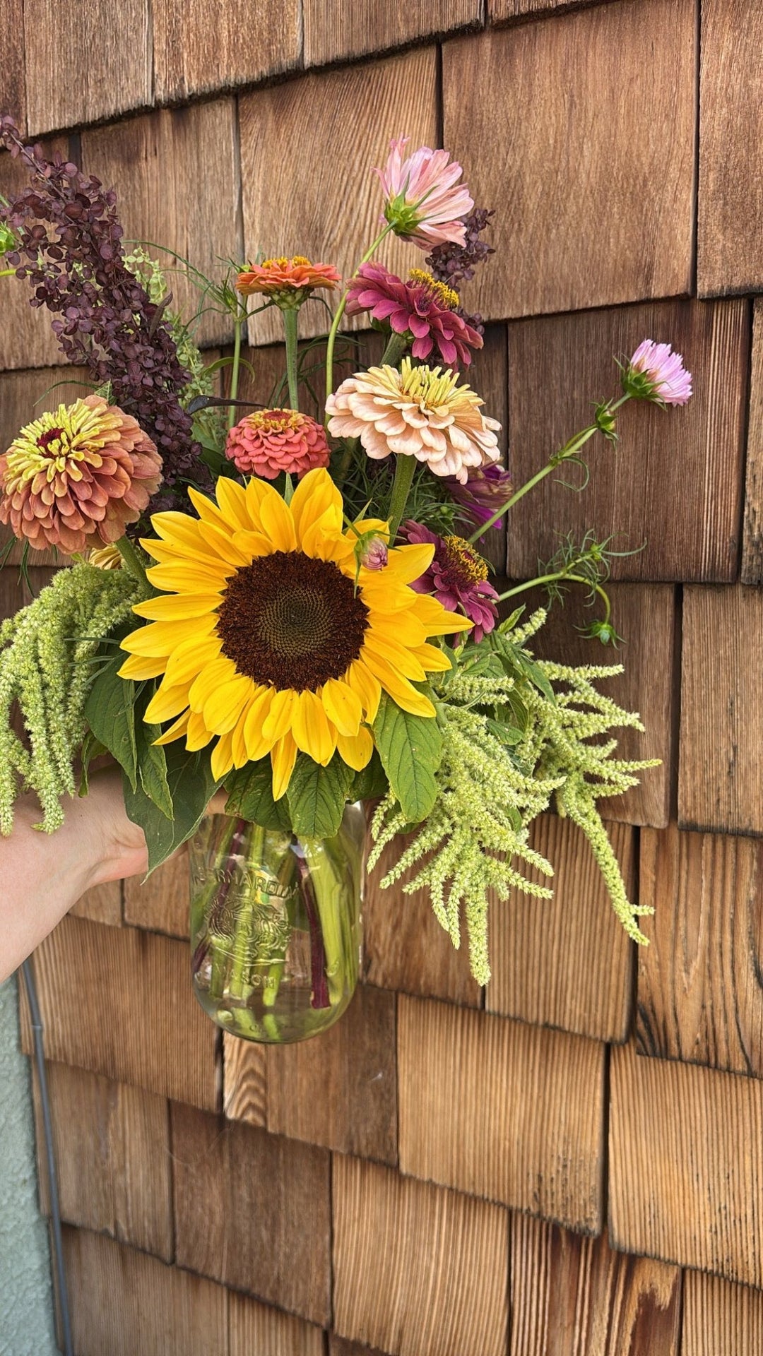 Monday Mason Jar Bouquet : Monday, September 1st - Clementine Home Floral Gift