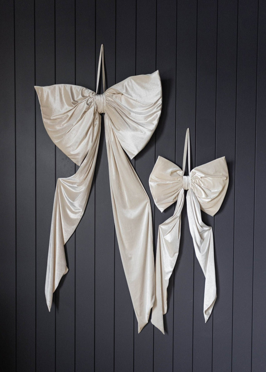 Oversized Cream Velvet Bow - Clementine Home Floral Gift