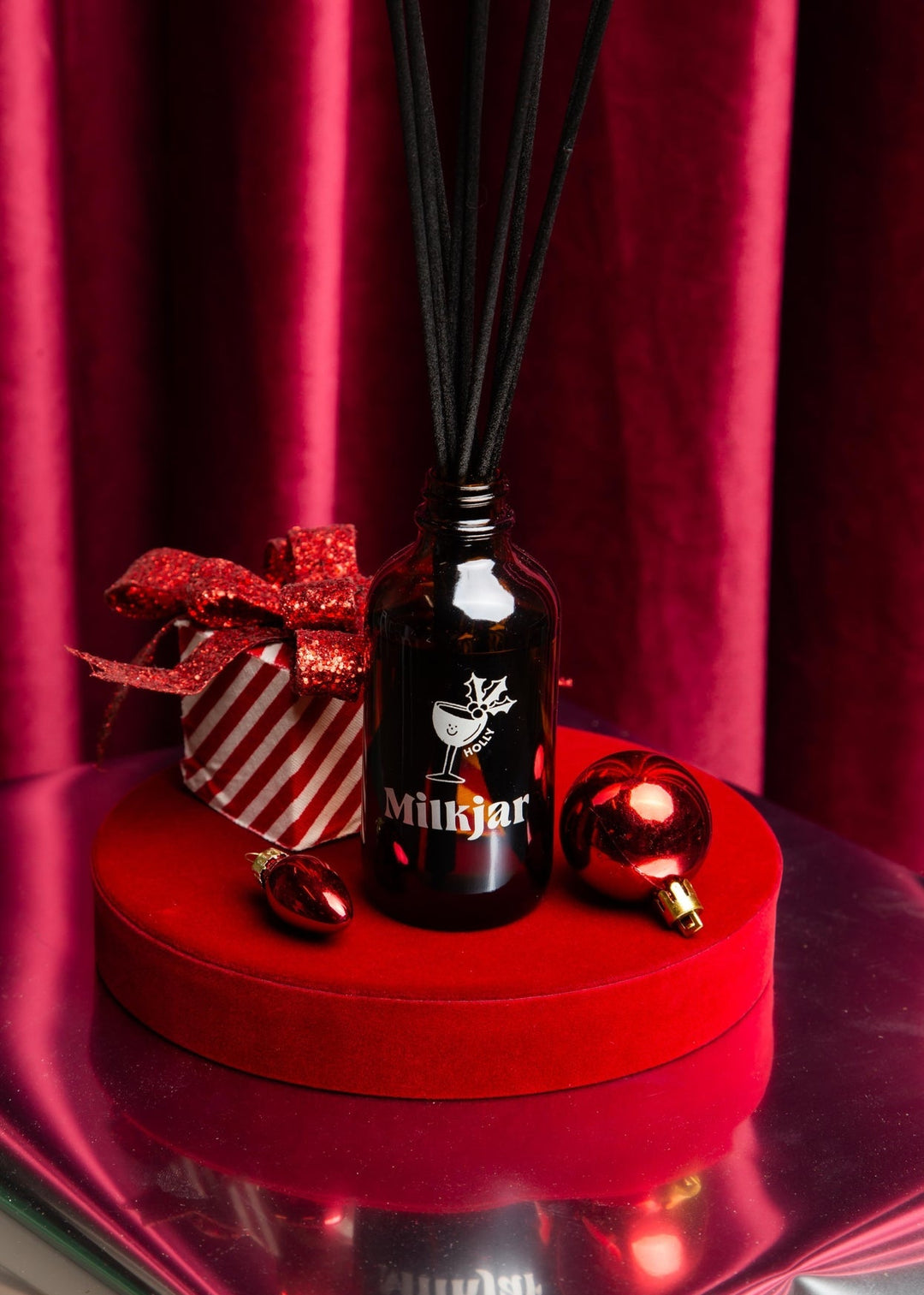 Reed Diffuser - Holly - Clementine Home Floral Gift