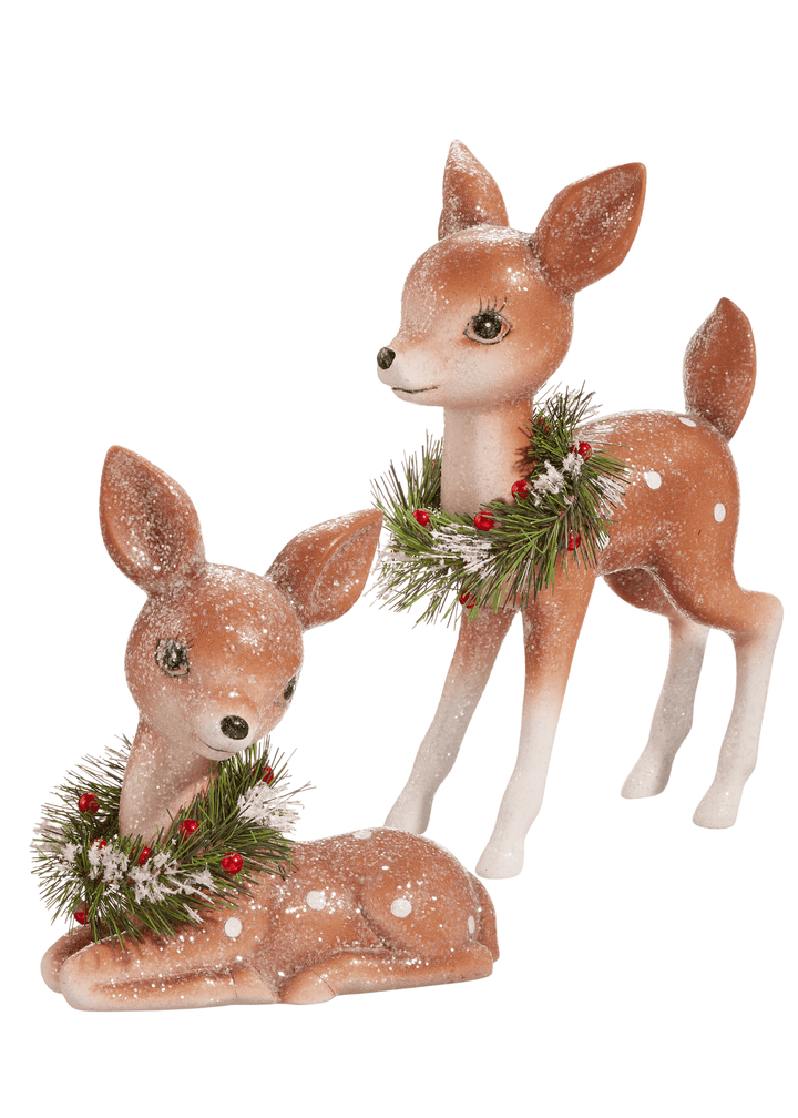 Retro Deer with Wreaths, Set of 2 - Clementine Home Floral Gift