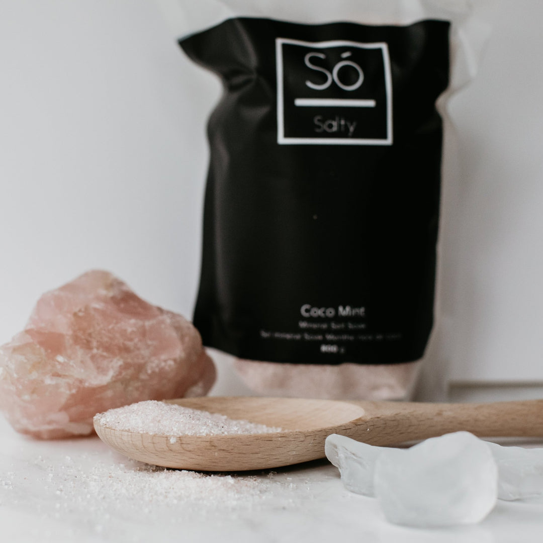 Só Salty – Epsom & Himalayan Pink Salt Sóak - Clementine Home Floral Gift