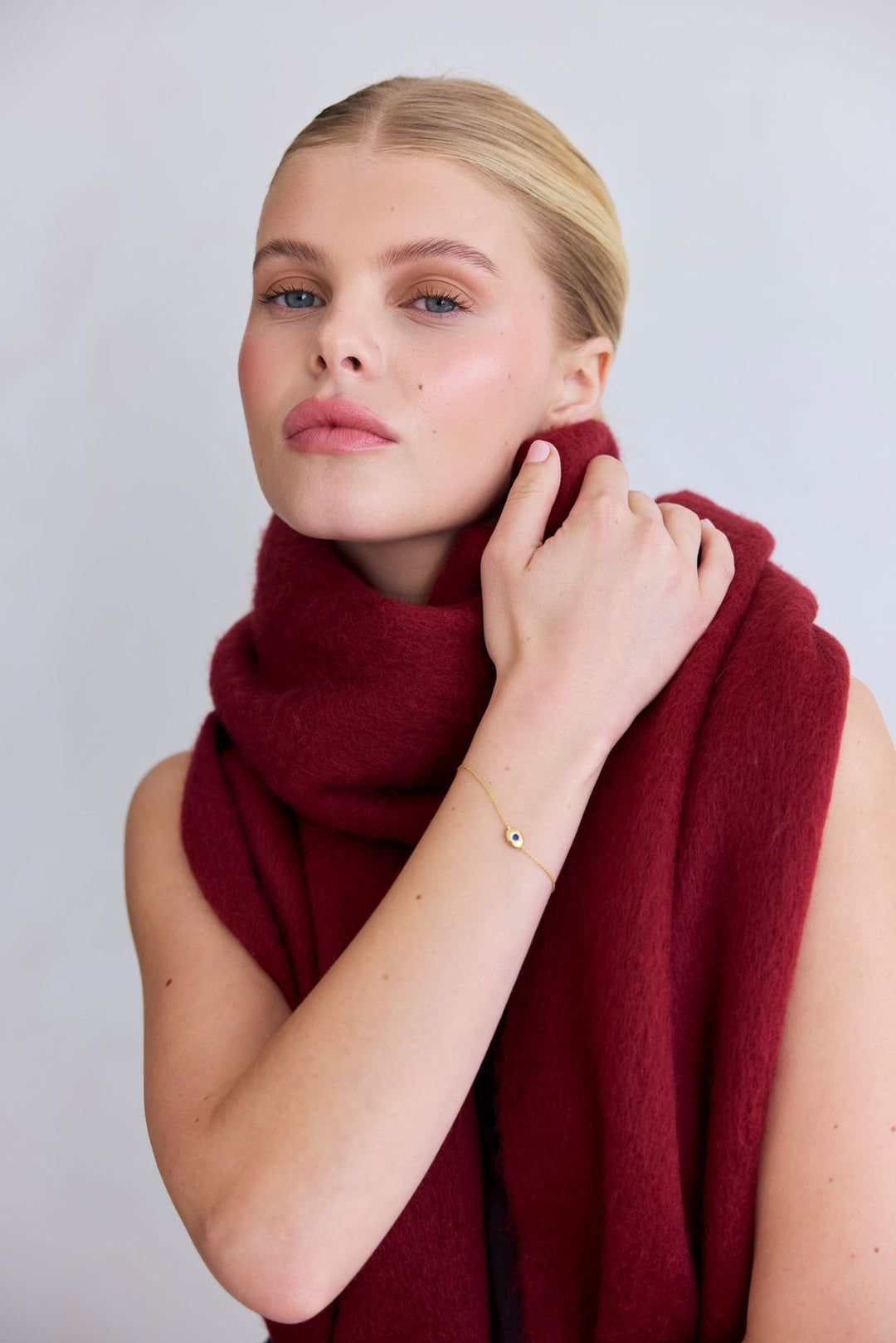 The Reykjavik Scarf – 100% Recycled – Burgundy - Clementine Home Floral Gift
