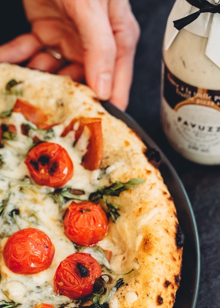 Truffle Pizza Sauce - Clementine Home Floral Gift
