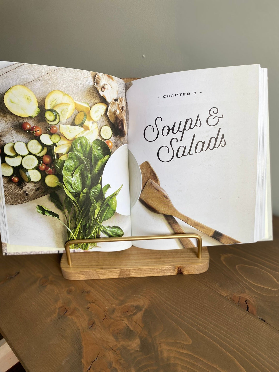 Walnut Cookbook Stand - Clementine Home Floral Gift