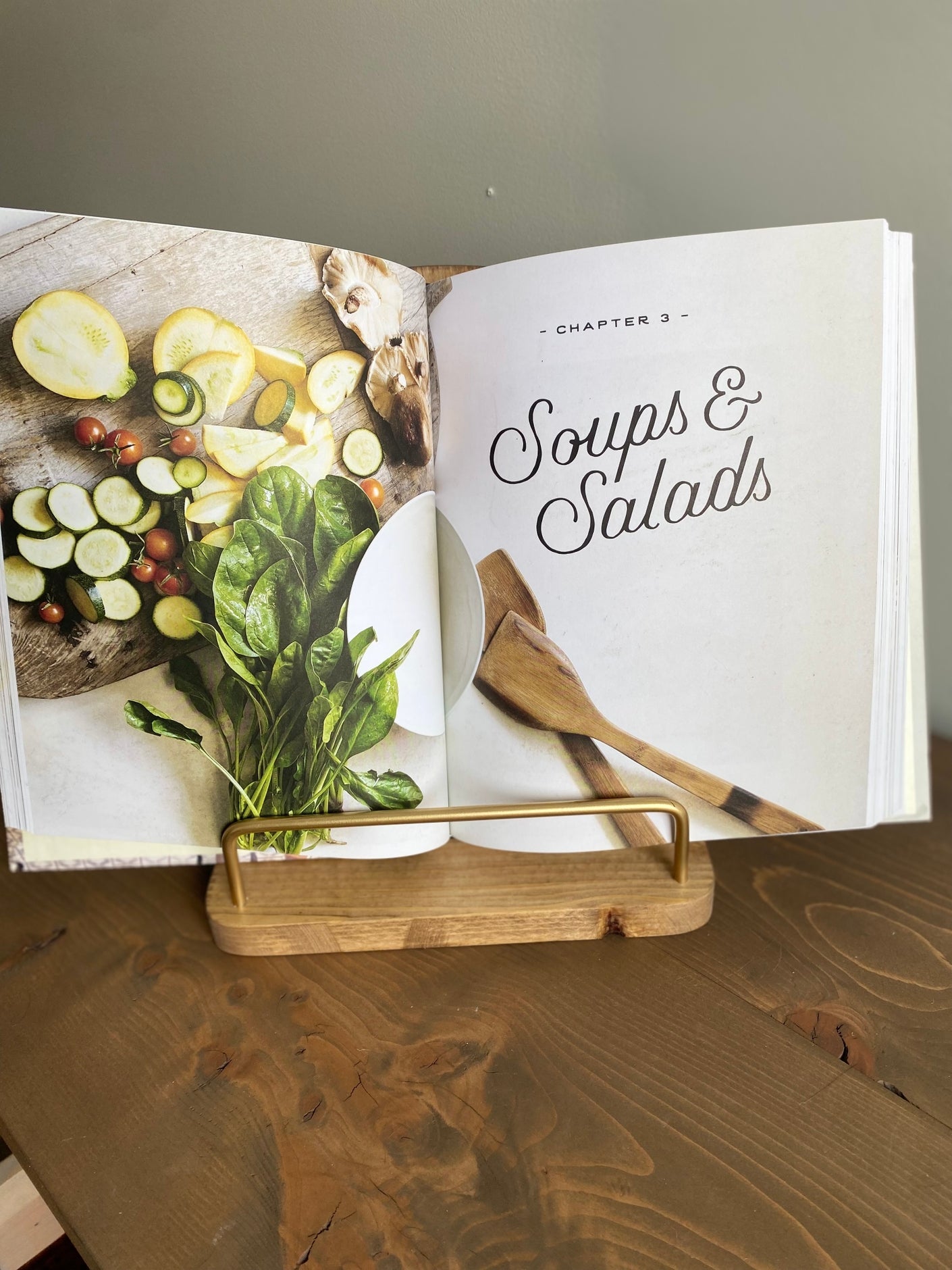 Walnut Cookbook Stand - Clementine Home Floral Gift