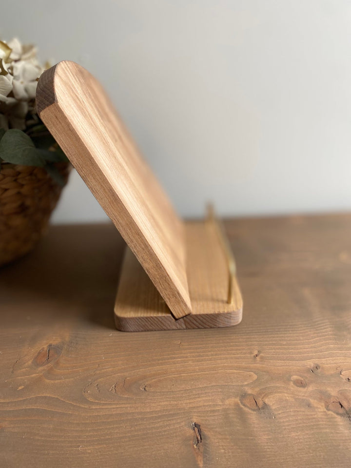 Walnut Cookbook Stand - Clementine Home Floral Gift