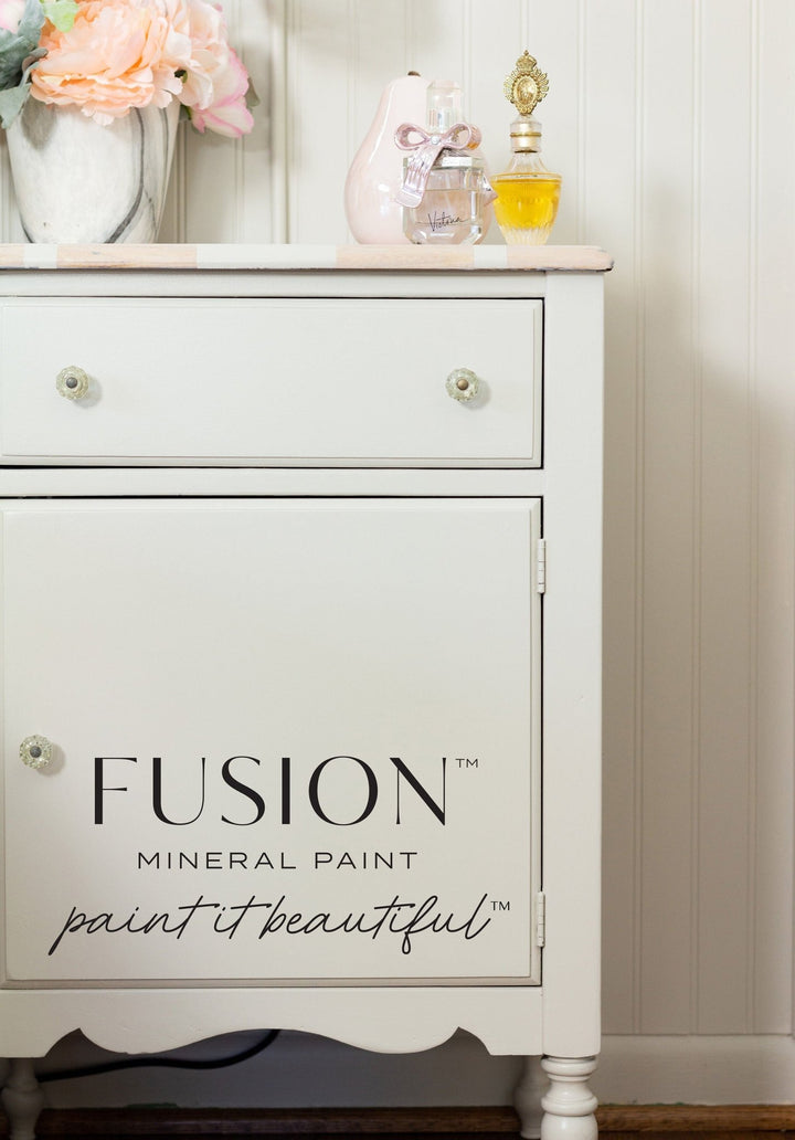 Chateau - Clementine Home Floral Gift