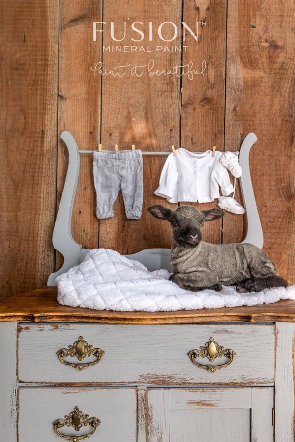 Little Lamb - Clementine Home Floral Gift